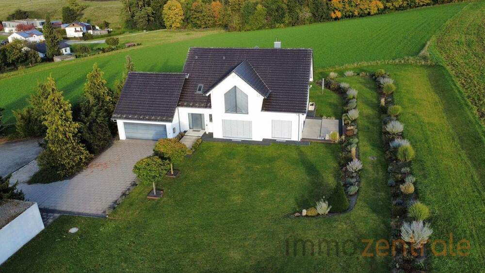 Einfamilienhaus Zandt Zandt - 5 Zimmer, 252 m&sup2;, 850.000&euro; | Angebot:25669194