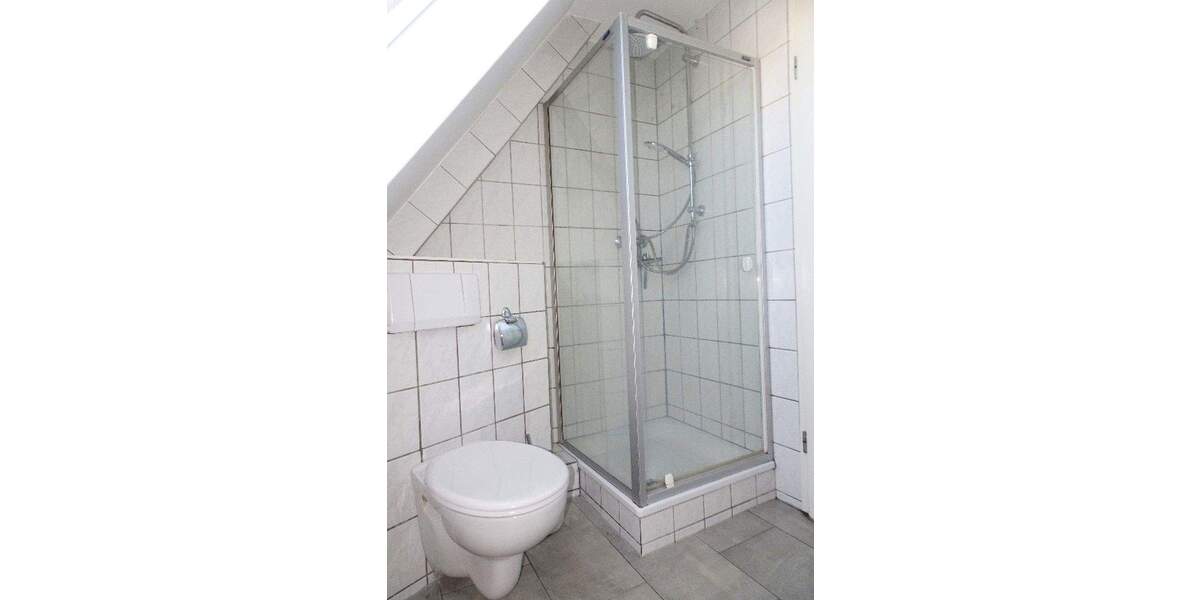 Doppelhaushälfte Ingolstadt Südost - 8 Zimmer, 168 m&sup2;, 549.000&euro; | Angebot:25712008