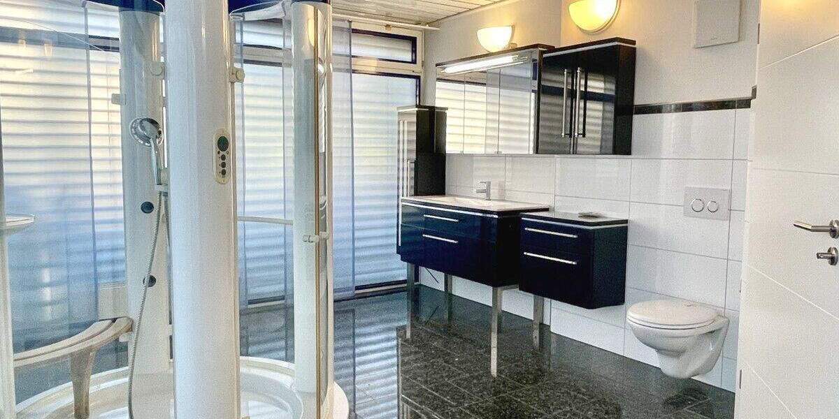 Mehrfamilienhaus, Wohnhaus Pfaffenhofen an der Ilm Pfaffenhofen a d Ilm - 7 Zimmer, 332 m&sup2;, 1.195.000&euro; | Angebot:25909297