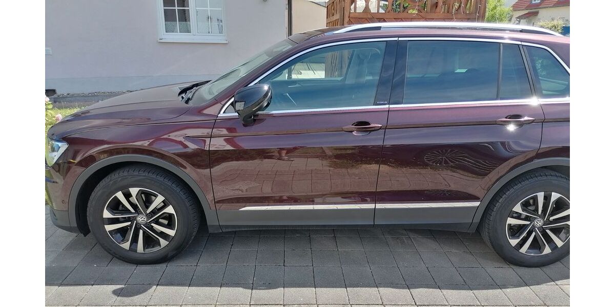 VW Tiguan 62.000 km 20.490 &euro; Reichertshofen 85084