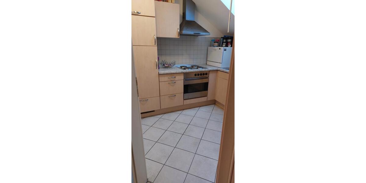 Dachgeschoßwohnung Ingolstadt Friedrichshofen-Hollerstauden - 1 Zimmer, 38 m&sup2;, 550&euro; | Angebot:25887699