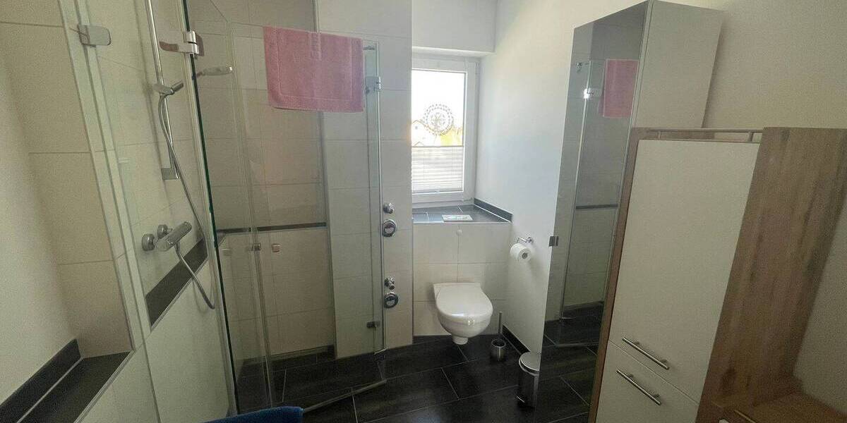 Etagenwohnung Baar-Ebenhausen Ebenhausen - 4 Zimmer, 91 m&sup2;, 374.000&euro; | Angebot:25769958