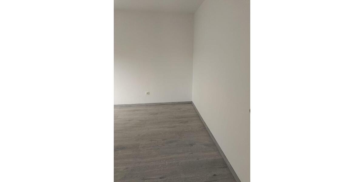 Etagenwohnung Neuburg an der Donau - 2 Zimmer, 42 m&sup2;, 900&euro; | Angebot:25900585