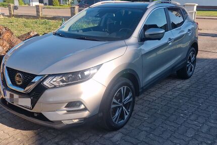 Nissan Qashqai 92.000 km 15.490 &euro; Neuburg Donau 86633