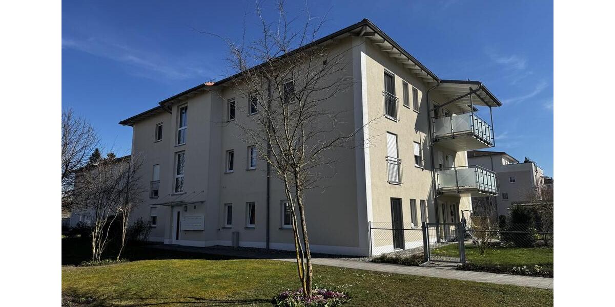 Dachgeschoßwohnung Neuburg an der Donau - 2 Zimmer, 62 m&sup2;, 830&euro; | Angebot:25781296