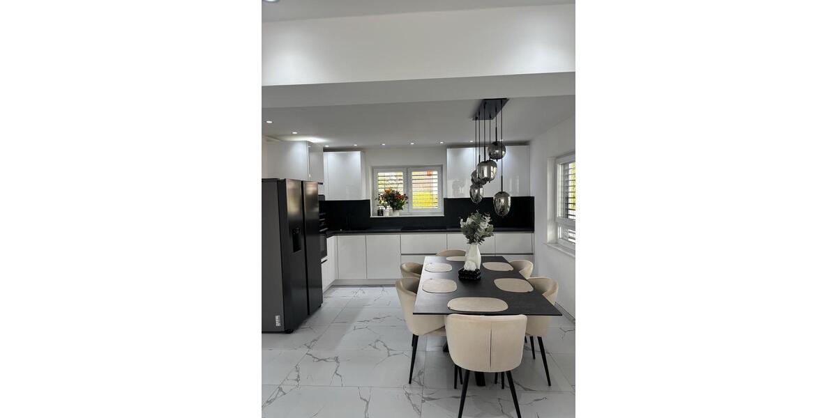 Erdgeschoßwohnung Stammham - 4 Zimmer, 115 m&sup2;, 360.000&euro; | Angebot:27249694