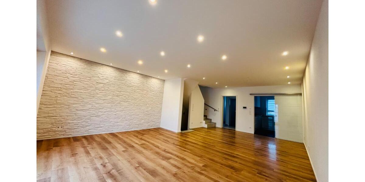 Einfamilienhaus Ingolstadt - 5 Zimmer, 143 m&sup2;, 799.000&euro; | Angebot:26214108