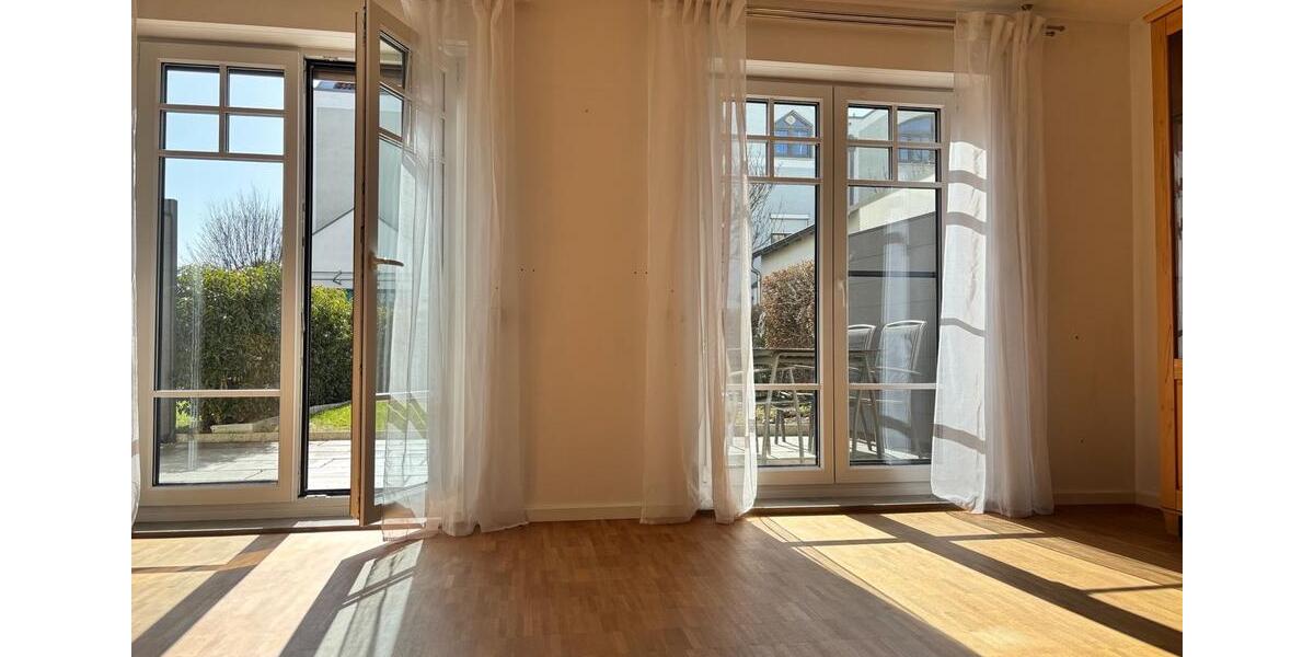 Reihenhaus Ingolstadt Südost - 6 Zimmer, 155 m&sup2;, 2.600&euro; | Angebot:25626122