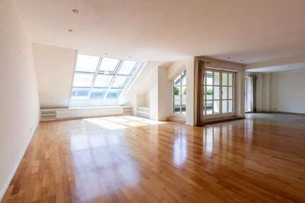 Wohnung Ingolstadt - 3 Zimmer, 138 m&sup2;, 495.000&euro; | Angebot:26096575