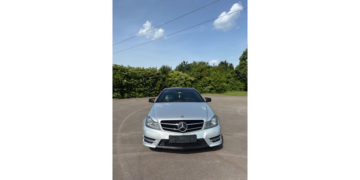 Mercedes-Benz C 250 252.000 km 9.900 &euro; Hepberg 85120