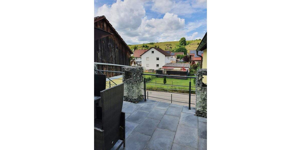 Einfamilienhaus Altmannstein Neuenhinzenhausen - 4 Zimmer, 145 m&sup2;, 399.000&euro; | Angebot:25722313