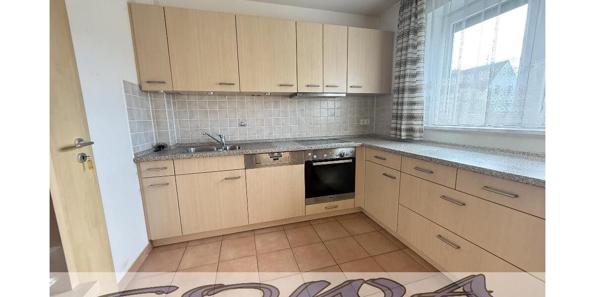 Gepflegtes, einzugsbereites Haus mit Keller, Doppelgarage und Wärmepumpe - Ein Objekt von SOWA Immobilien und Finanzen - Einfamilienhaus Neuburg an der Donau | Angebot:24004431