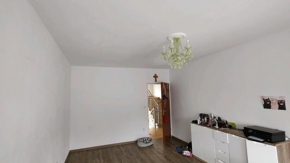 Reihenhaus Ingolstadt Nordost - 7 Zimmer, 210 m&sup2;, 650.000&euro; | Angebot:25392269