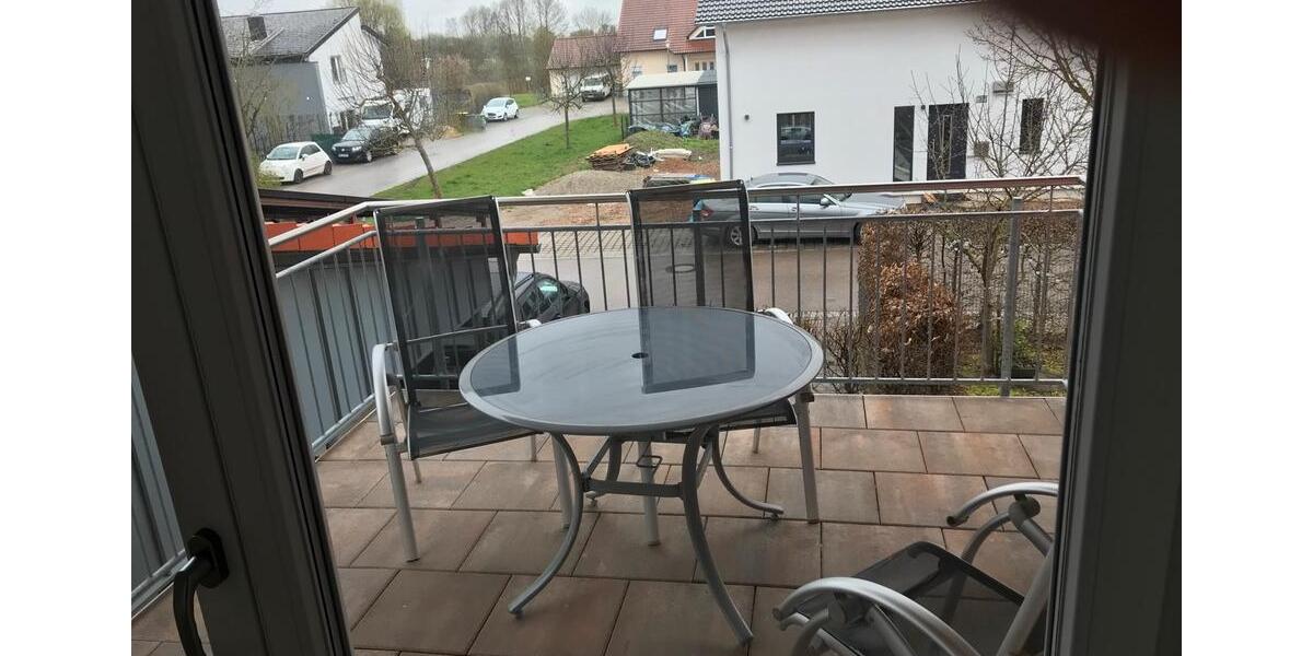 Etagenwohnung Neuburg an der Donau - 2 Zimmer, 72 m&sup2;, 780&euro; | Angebot:25809626