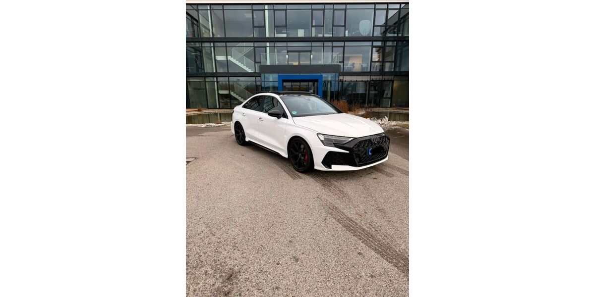 Audi RS3 3.500 km 64.700 &euro; Ingolstadt 85055