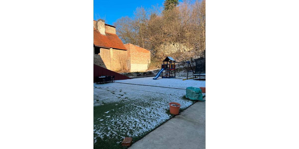 Etagenwohnung Wolnzach - 6 Zimmer, 114 m&sup2;, 1.000&euro; | Angebot:25872189