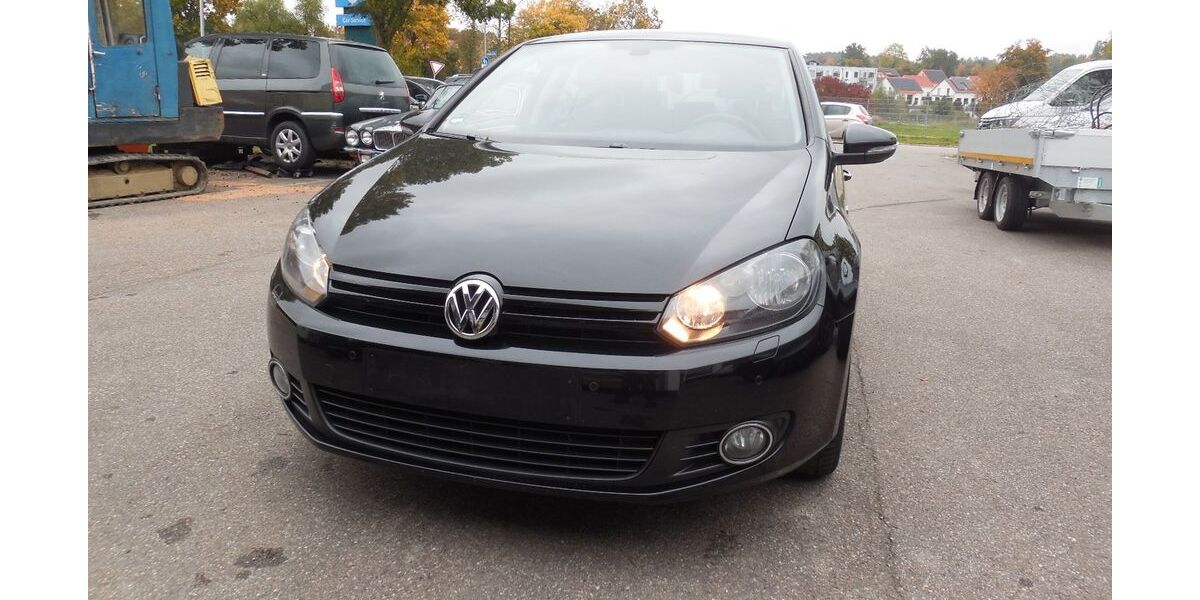 VW Golf 138.000 km 5.500 &euro; Pfaffenhofen 85276