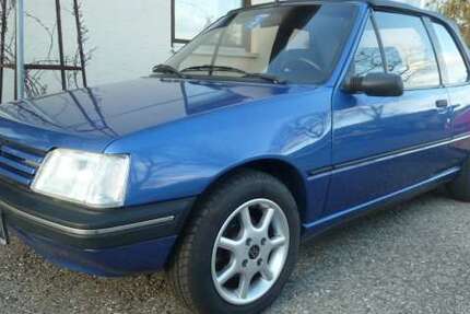 Peugeot 205 89.500 km 6.900 &euro; Berg im Gau 86562