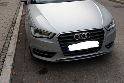 Audi A3 98.000 km 13.500 &euro; Ingolstadt 85049