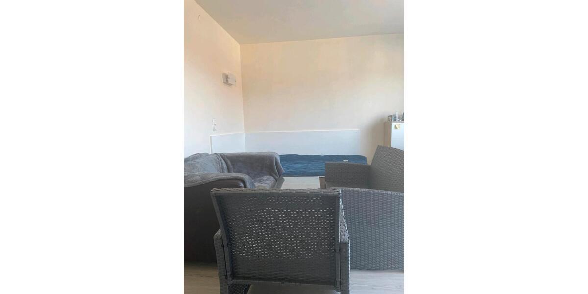 Etagenwohnung Ingolstadt Friedrichshofen-Hollerstauden - 1 Zimmer, 27 m&sup2;, 750&euro; | Angebot:25271548