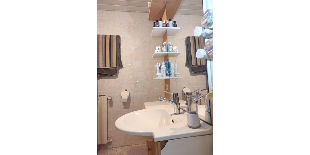 Etagenwohnung Ingolstadt Nordost - 3 Zimmer, 70 m&sup2;, 1.290&euro; | Angebot:25945333