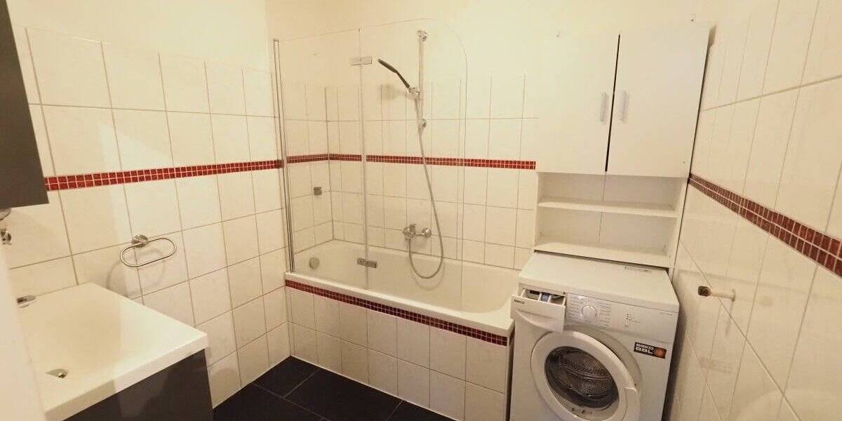 Etagenwohnung Neuburg an der Donau Neuburg - 3 Zimmer, 71 m&sup2;, 255.000&euro; | Angebot:25690763