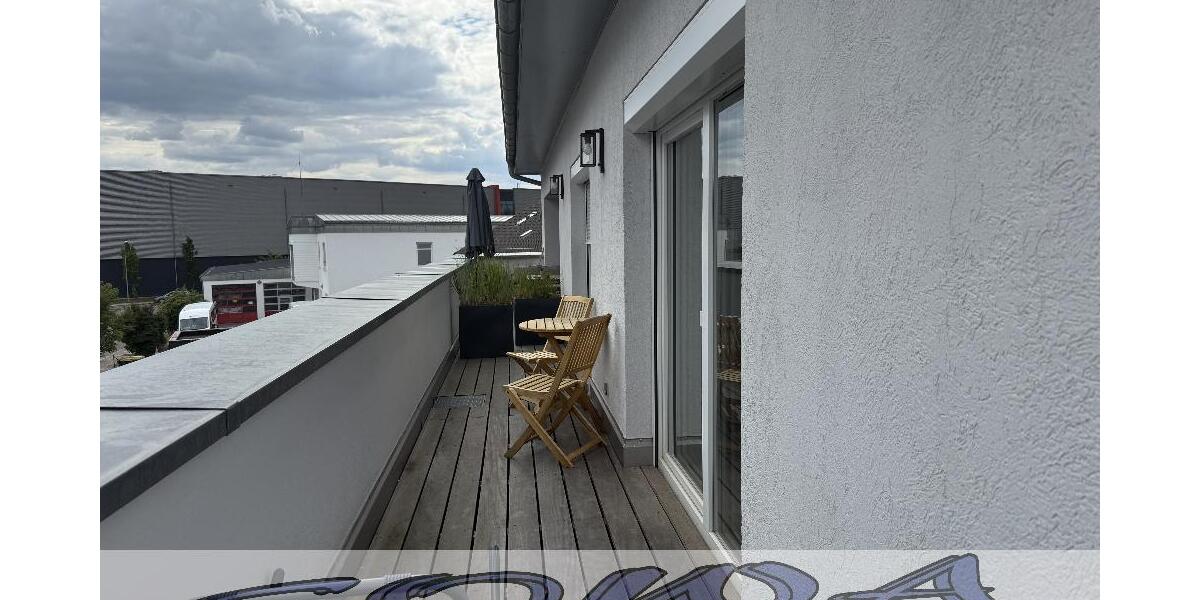 Exklusive 3,5 Zimmer Penthouse Wohnung mit Dachterrasse und TG-Stellplatz in Neuburg - Zentrumsnah! - Ein Objekt von Ihrem Immobilienpartner SOWA Immobilien und Finanzen - Einfamilienhaus Neuburg | Angebot:24536388