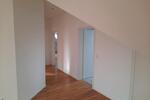 Dachgeschoßwohnung Ingolstadt - 2.5 Zimmer, 93 m&sup2;, 1.350&euro; | Angebot:26321371