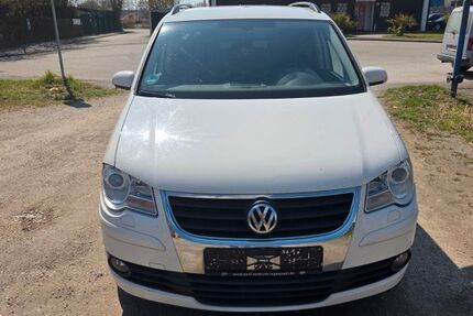 VW Touran 236.500 km 2.999 &euro; Lenting 85101