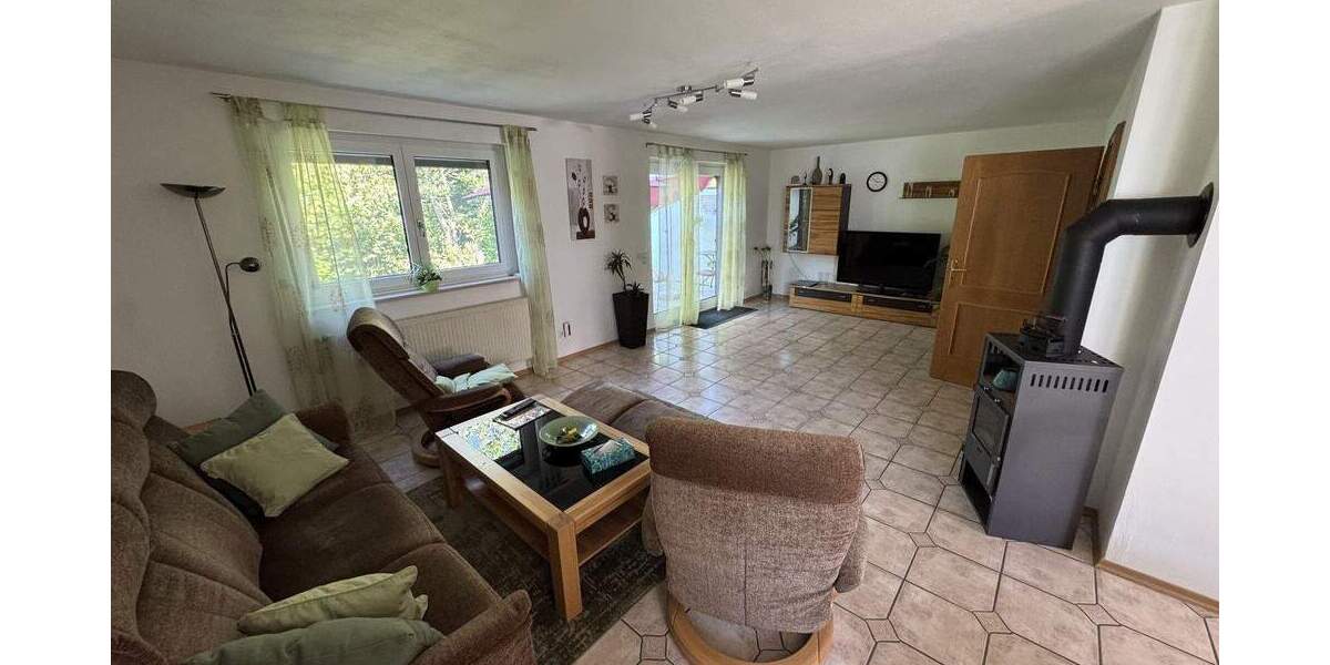 Doppelhaushälfte Oberstimm - 6 Zimmer, 198 m&sup2;, 555.000&euro; | Angebot:25755181