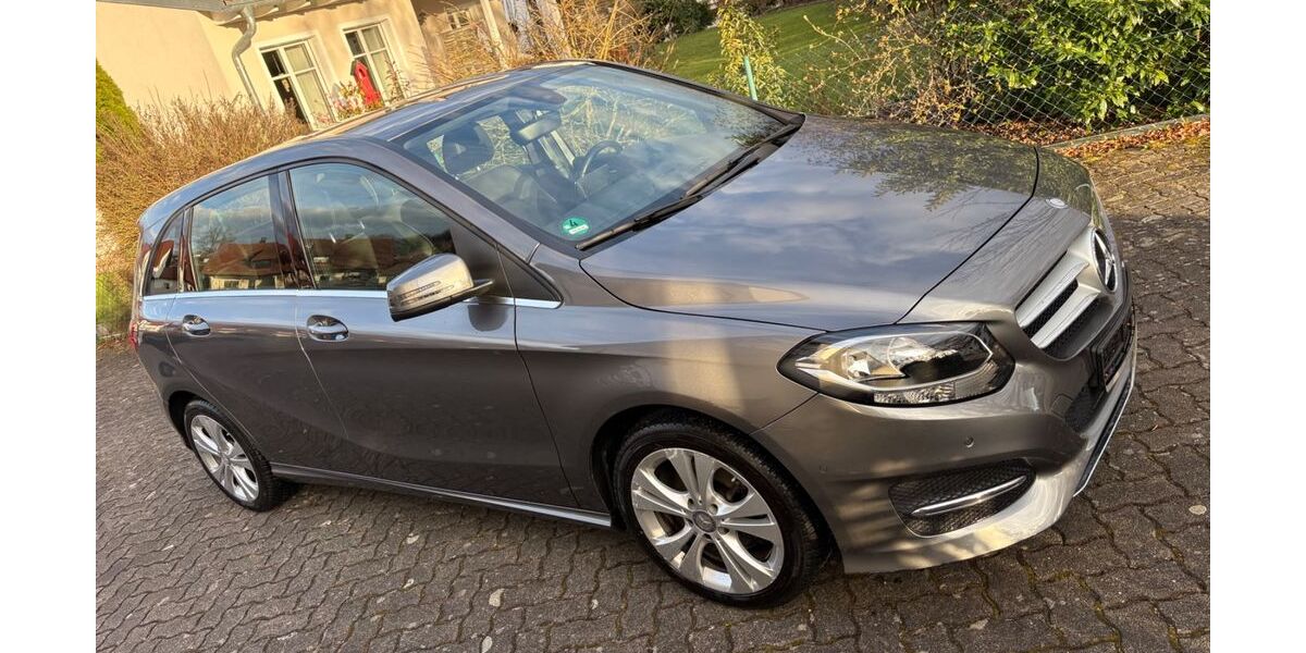 Mercedes-Benz B 200 74.469 km 17.500 &euro; Pörnbach 85309