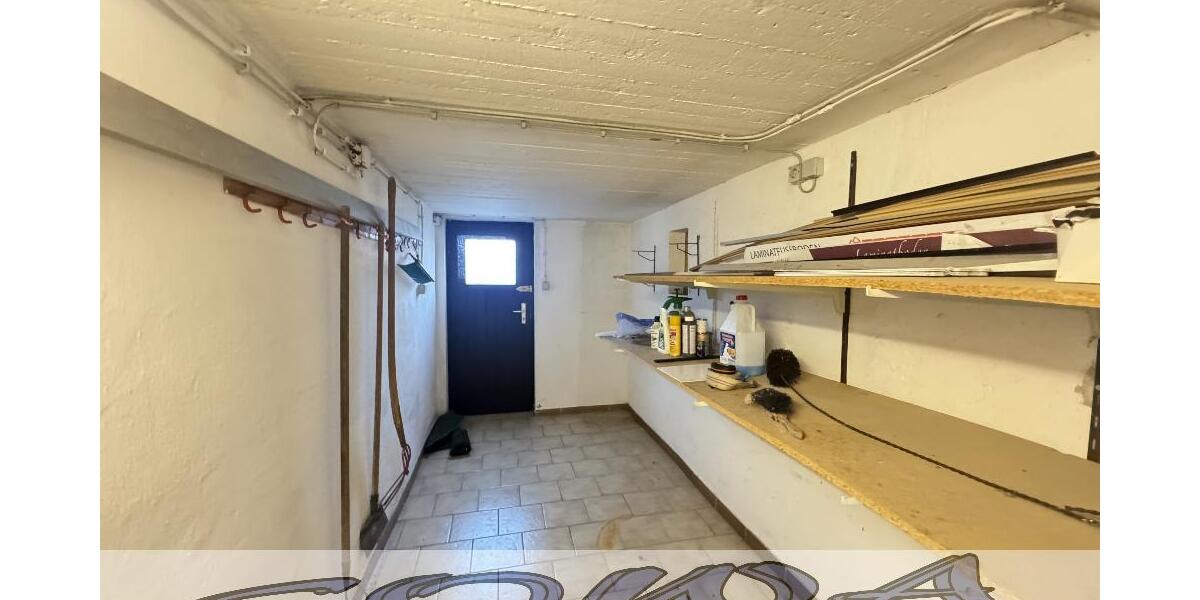 1A Lage - Haus in Stadtlage mit Keller (12-Familienhaus) - Ein Objekt von Ihrem Immobilienpartner SOWA Immobilien und Finanzen - Zweifamilienhaus Neuburg | Angebot:27445402