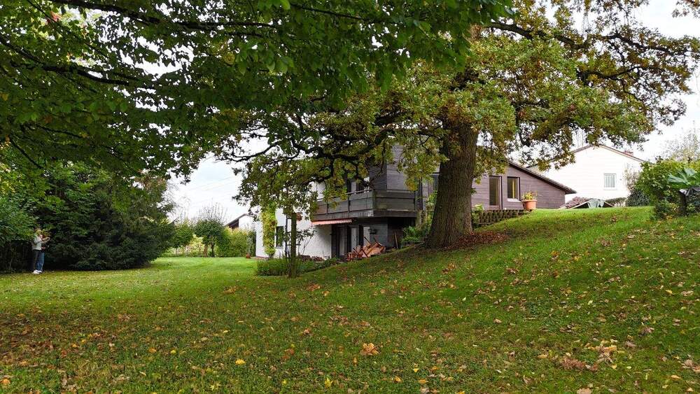 Einfamilienhaus Mainburg - 8 Zimmer, 222 m&sup2;, 610.000&euro; | Angebot:25674130