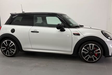 Mini John Cooper Works 14.773 km 29.900 &euro; Schrobenhausen 86529