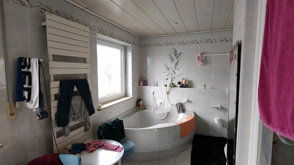 Reihenhaus Ingolstadt Nordost - 7 Zimmer, 210 m&sup2;, 650.000&euro; | Angebot:26042395