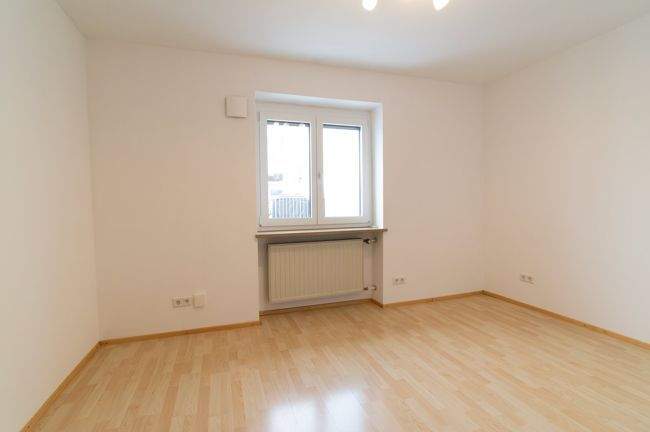 Etagenwohnung Großmehring - 3 Zimmer, 115 m&sup2;, 1.200&euro; | Angebot:25768769