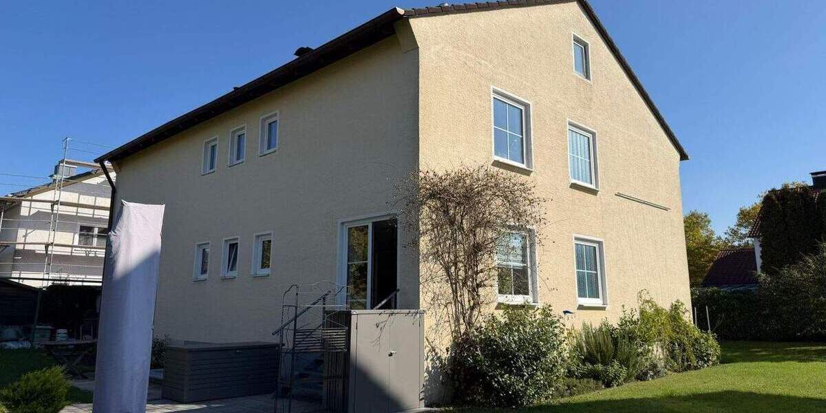 Einfamilienhaus Neuburg an der Donau Neuburg - 5 Zimmer, 198 m&sup2;, 749.900&euro; | Angebot:25652105
