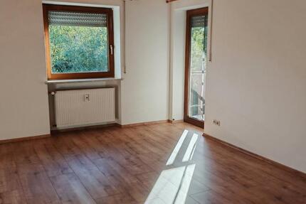 Wohnung Reichertshofen - 3 Zimmer, 80 m&sup2;, 800&euro; | Angebot:27624258