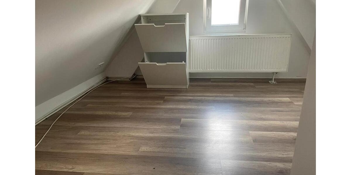 Etagenwohnung Neuburg an der Donau - 4 Zimmer, 81 m&sup2;, 219.000&euro; | Angebot:26829000