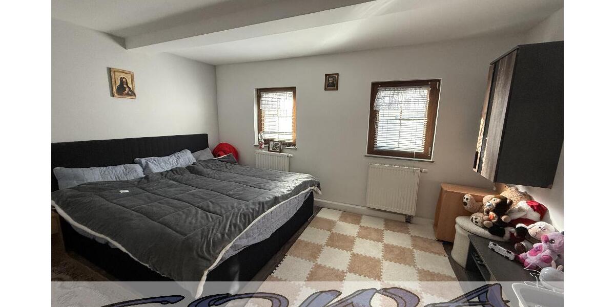 Modernisiertes Einfamilienhaus in Wellheim mit , Nebenräumen und Carport - Ein Objekt von Ihrem Immobilienpartner SOWA Immobilien und Finanzen - Einfamilienhaus Wellheim | Angebot:24676688