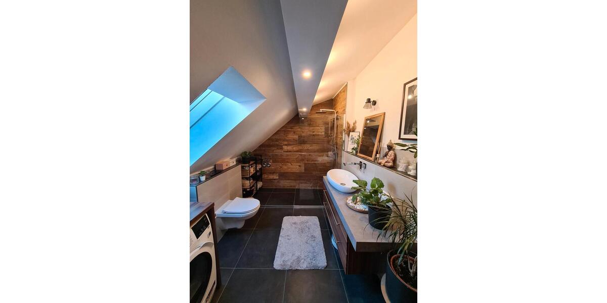 Dachgeschoßwohnung Ingolstadt Nordost - 2 Zimmer, 55 m&sup2;, 1.199&euro; | Angebot:25350114