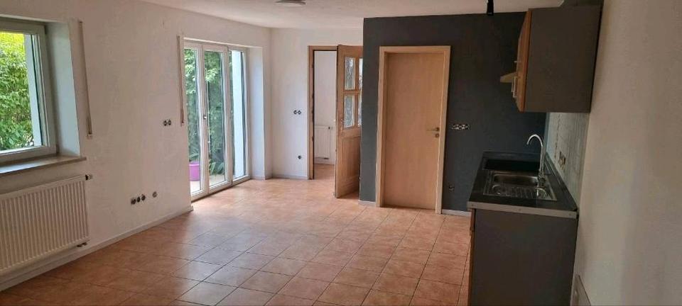 Etagenwohnung Pollenfeld - 1 Zimmer, 32 m&sup2;, 530&euro; | Angebot:26047319