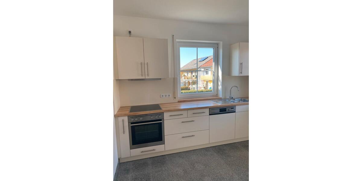 Etagenwohnung Neuburg an der Donau - 4.5 Zimmer, 136 m&sup2;, 1.350&euro; | Angebot:25233714