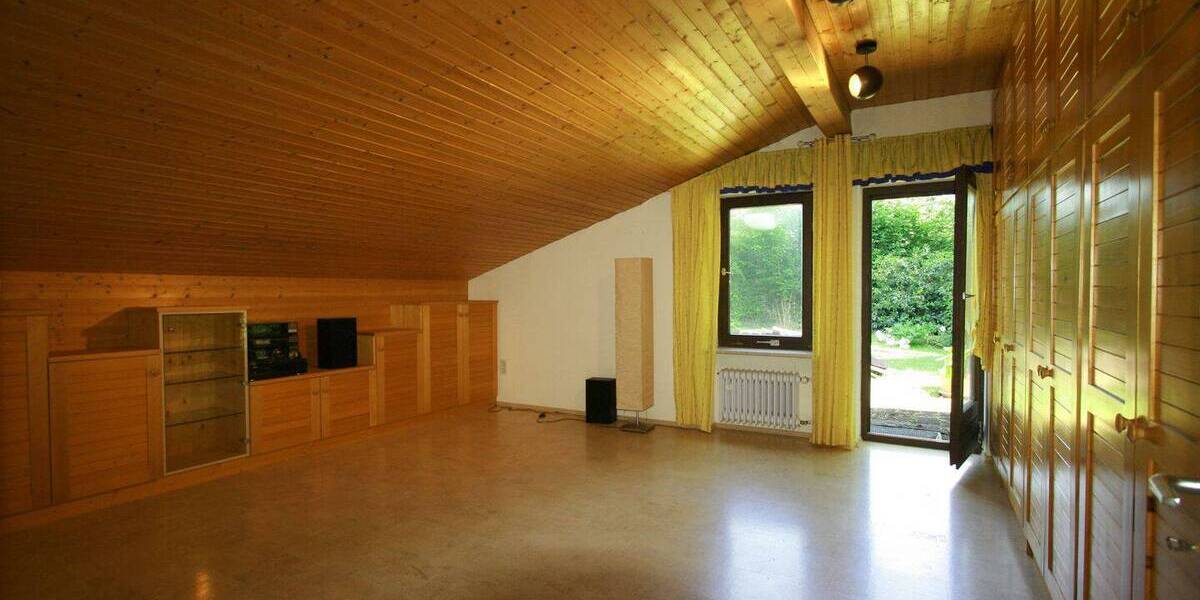 Einfamilienhaus Mainburg - 8 Zimmer, 222 m&sup2;, 610.000&euro; | Angebot:25674130