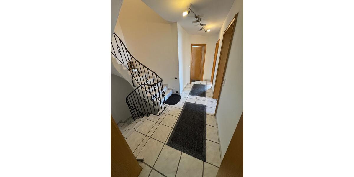 Doppelhaushälfte Manching - 6 Zimmer, 198 m&sup2;, 560.000&euro; | Angebot:24464547