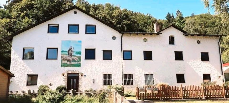 Mehrfamilienhaus, Wohnhaus Kinding - 15 Zimmer, 550 m&sup2;, 670.000&euro; | Angebot:26890326