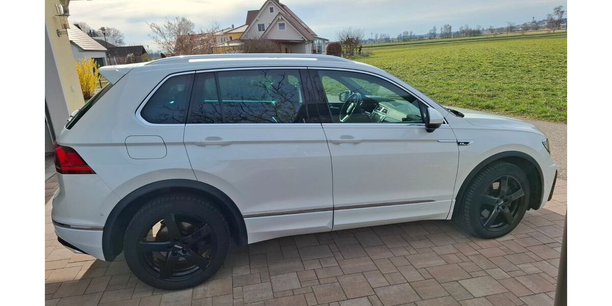 VW Tiguan 139.000 km 23.590 &euro; Berg im Gau 86562