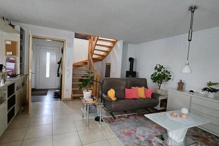 Haus Neuburg an der Donau - 3 Zimmer, 90 m&sup2;, 950&euro; | Angebot:26462345