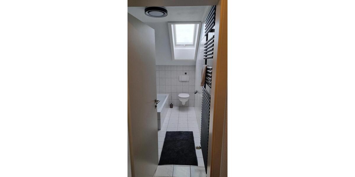 Dachgeschoßwohnung Kösching - 3 Zimmer, 66 m&sup2;, 220.000&euro; | Angebot:27271529