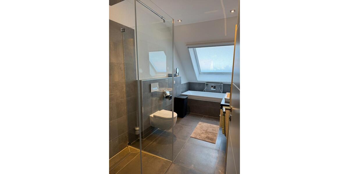 Dachgeschoßwohnung Geisenfeld - 3 Zimmer, 77 m&sup2;, 367.000&euro; | Angebot:27598348